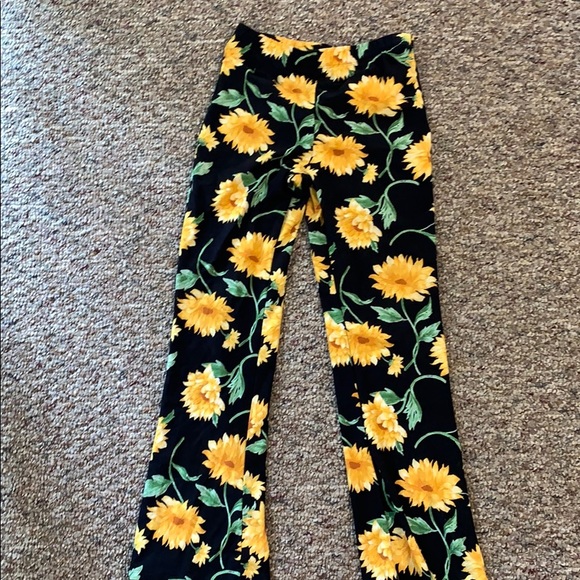 Forever 21 Pants - Sunflower pants
